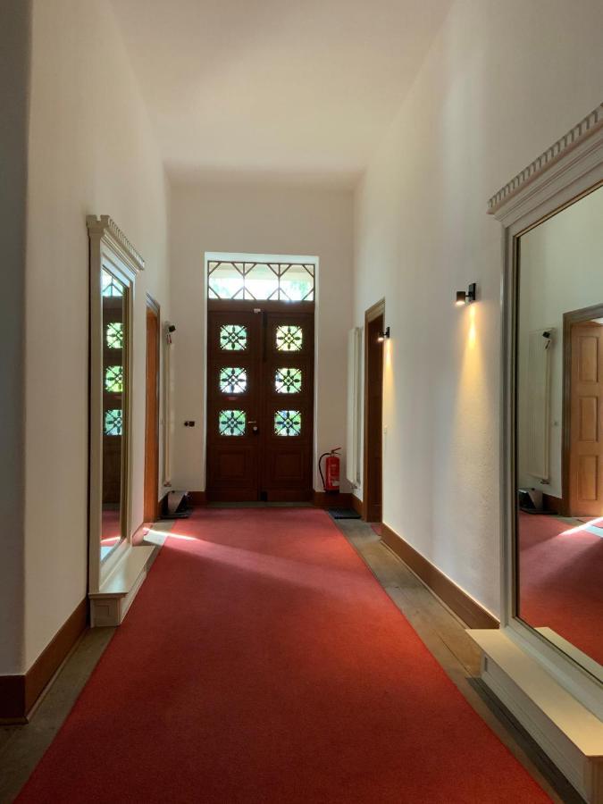 Das Ministerhaus - 1-2 Zimmer In Historischer Villa Bergkamen Εξωτερικό φωτογραφία